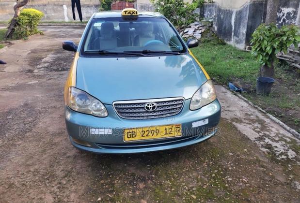 Toyota Corolla S 2007 Yellow