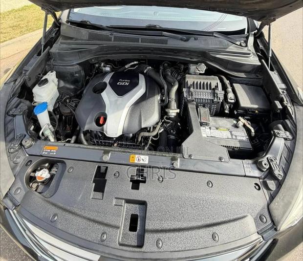 Hyundai Santa Fe 2016 Silver