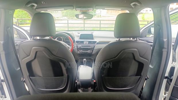 BMW X1 sDrive28i FWD 2019 White