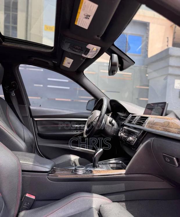 BMW 330i 2017 White