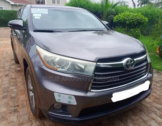 Toyota Highlander 2015 Gray
