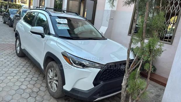 Toyota Corolla Cross 2022 White