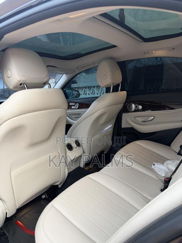 Mercedes-Benz E300 2019 Black