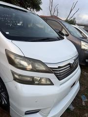 Toyota Alphard 2.4 Petrol AWD 2010 White for sale