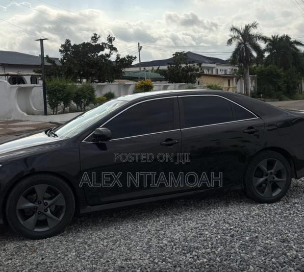 Toyota Camry 2014 Black