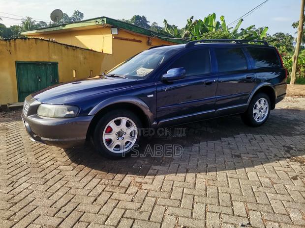 Volvo XC70 2.5T A AWD 2004 Blue
