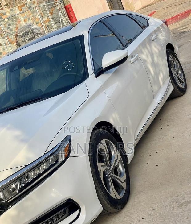 Honda Accord EX 2018 White