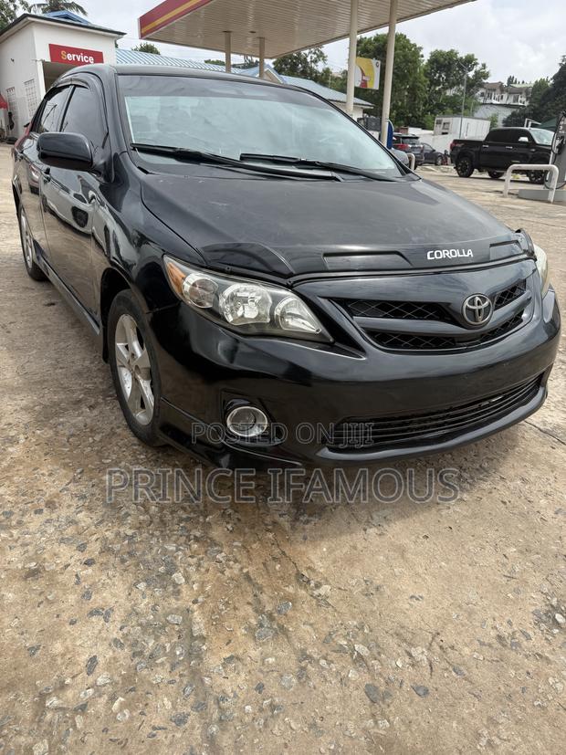Toyota Corolla S 4dr Sedan (1.8L 4cyl 4A) 2013 Black