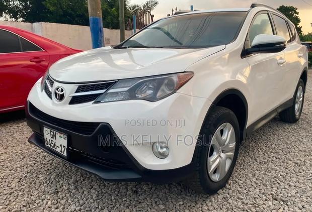Toyota RAV4 2015 White