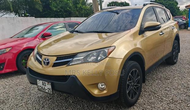 Toyota RAV4 2014 Gold
