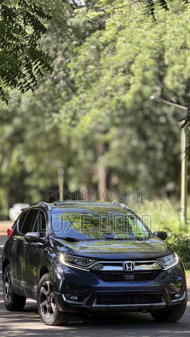 Honda CR-V Touring AWD 2019 Gray