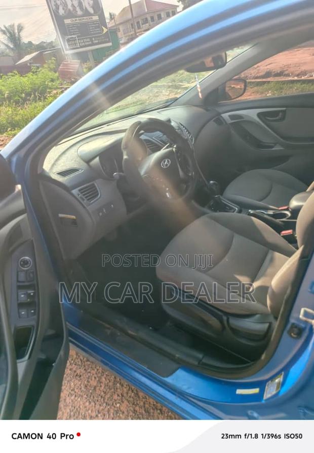 Hyundai Elantra GLS Sedan FWD (1.8L 4cyl 6A) 2013 Blue