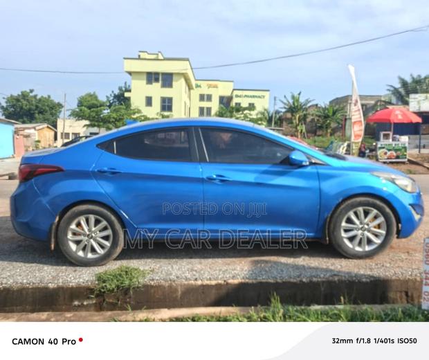 Hyundai Elantra GLS Sedan FWD (1.8L 4cyl 6A) 2013 Blue