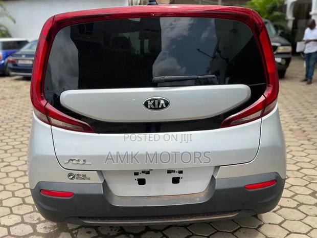 Kia Soul S 2021 Silver