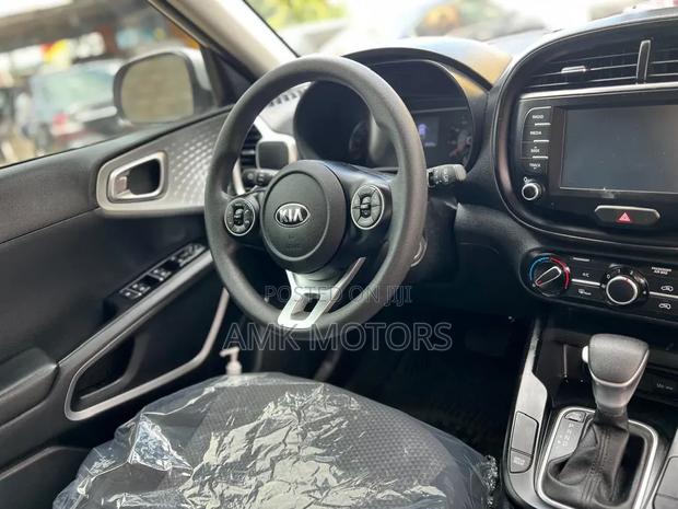 Kia Soul S 2021 Silver
