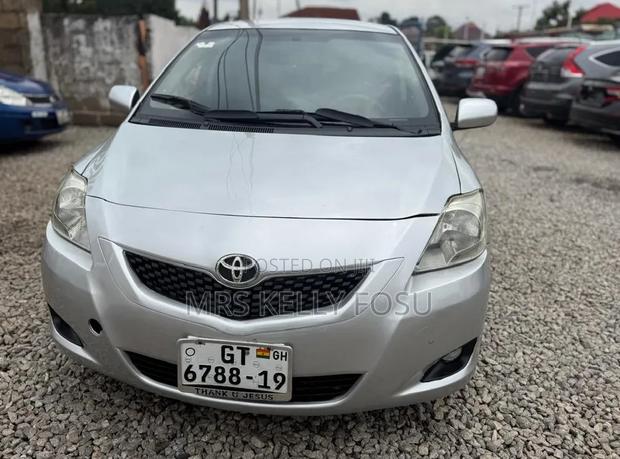 Toyota Yaris 2008 Silver