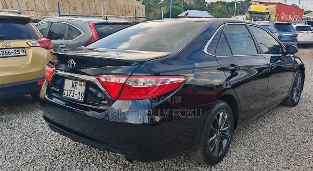 Toyota Camry 2016 Black