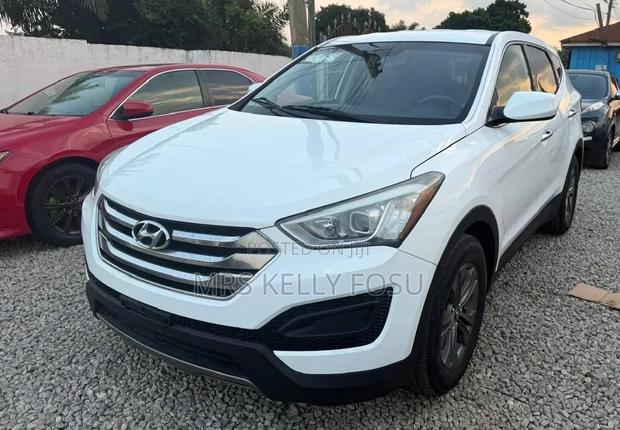 Hyundai Santa Fe 2014 White