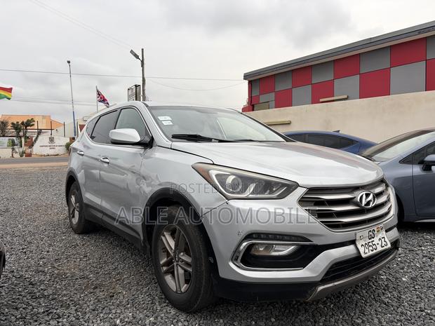 Hyundai Santa Fe SE 2012 Silver