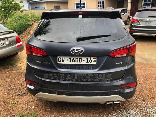 Hyundai Santa Fe Limited AWD 2016 Black