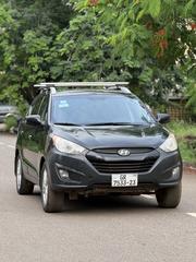 Hyundai Tucson GLS AWD 2012 Black for sale