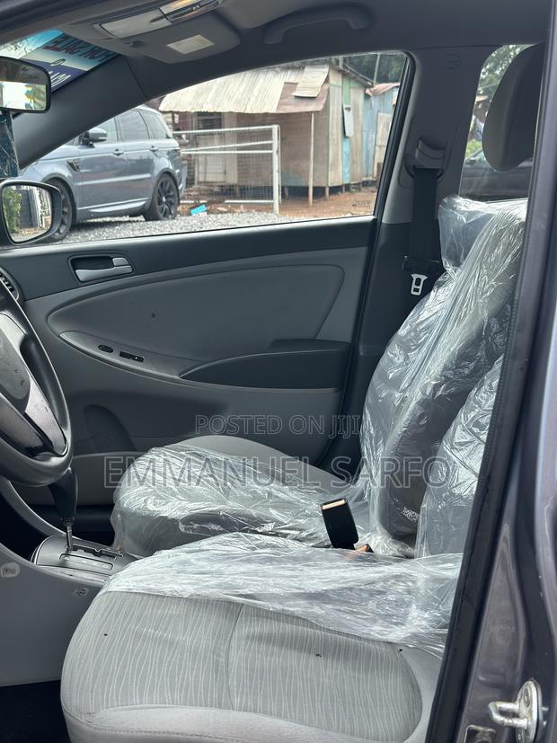 Hyundai Accent GLS 4dr Sedan (1.6L 4cyl 6A) 2015 Gray