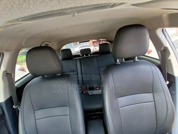 Toyota Yaris 2022 Red