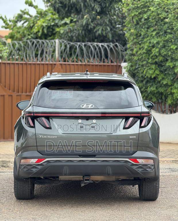 Hyundai Tucson SE 2022 Gray