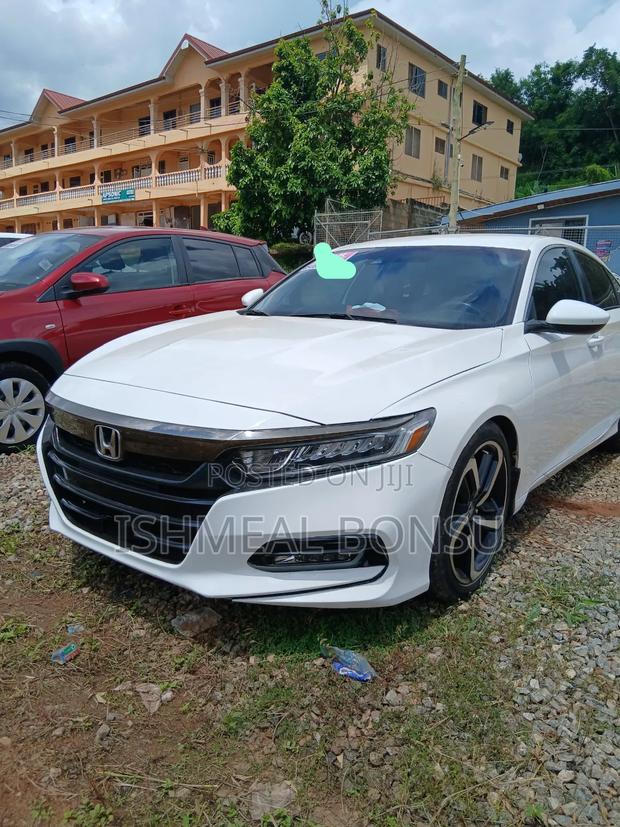 Honda Accord 2019 White