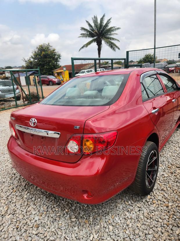 Toyota Corolla 2010 Red