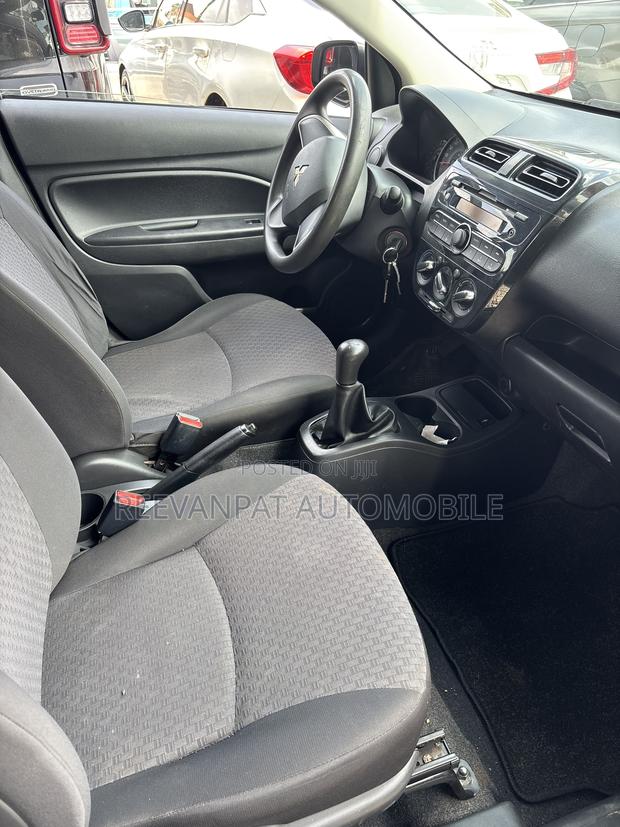 Mitsubishi Mirage 2019 Silver