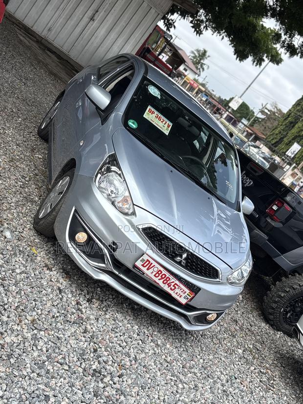 Mitsubishi Mirage 2019 Silver