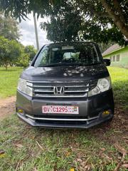 Honda Stepwgn 2014 Gray for sale