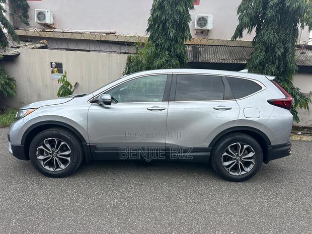 Honda CR-V 2022 Silver