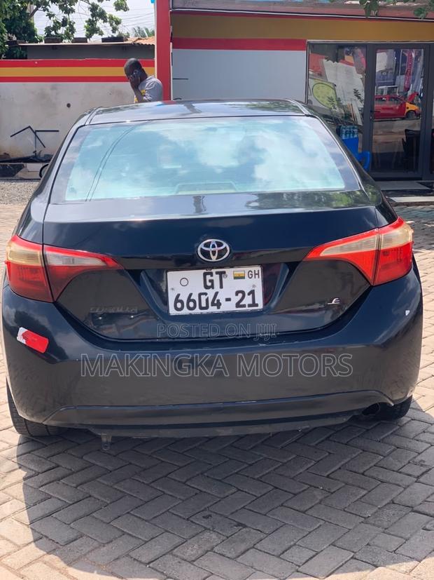 Toyota Corolla LE Premium 4dr Sedan (1.8L 4cyl CVT) 2016 Black