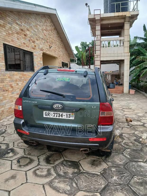 Kia Sportage 2010 Green