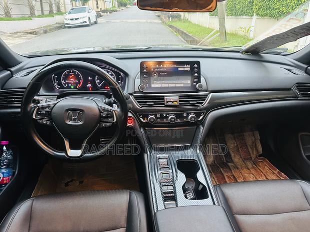 Honda Accord Sport (2.0L 4cyl Turbo 10A) 2019 Black