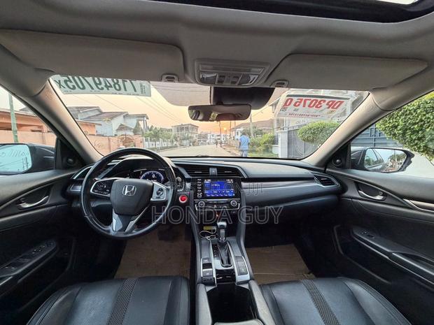 Honda Civic Touring Sedan 2019 Gray