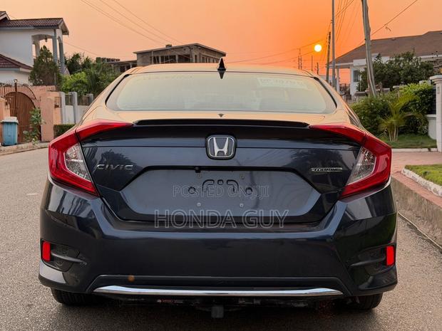 Honda Civic Touring Sedan 2019 Gray