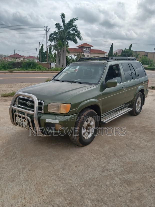 Nissan Pathfinder 2004 Green