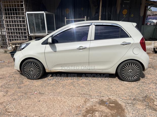 Kia Morning 2015 White