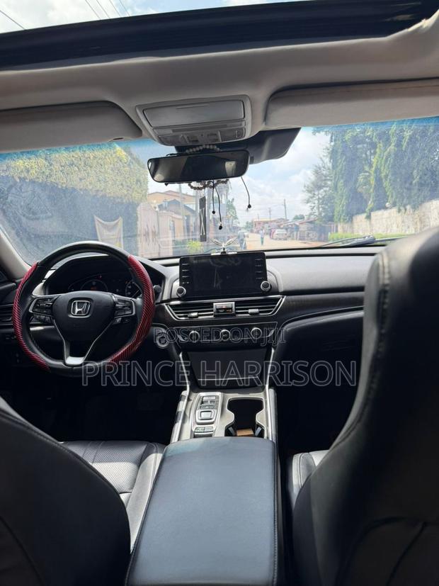 Honda Accord Sport 2.0T 2020 White