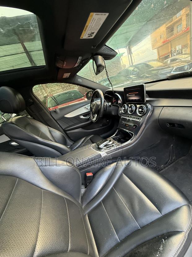 Mercedes-Benz C300 Luxury 4Matic Sedan AWD (2.0L 4cyl 7A) 2016 White