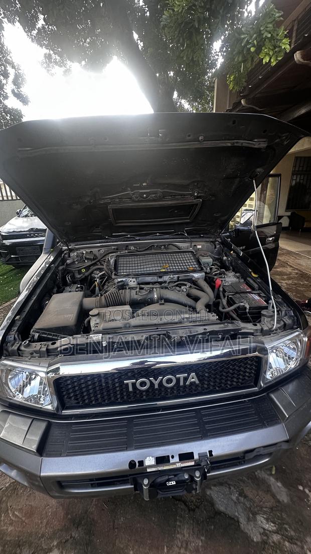 Toyota Land Cruiser 2020 Gray