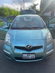 Toyota Vitz 2010 Green for sale