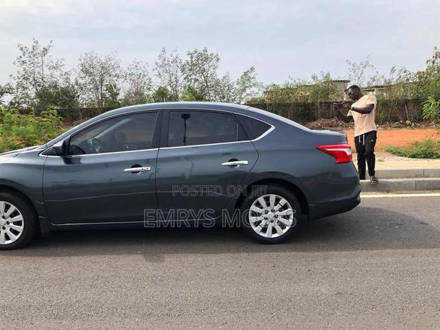 Nissan Sentra SV 2016 Black