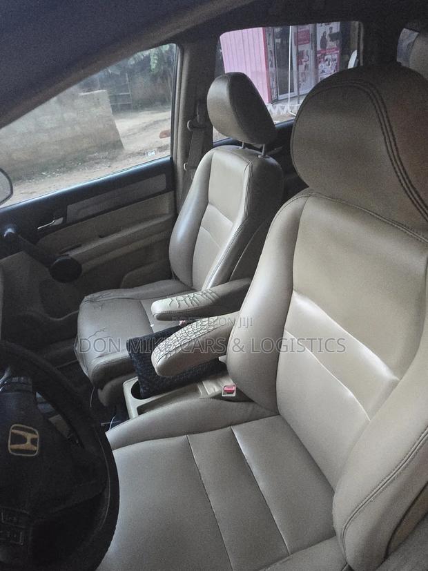 Honda CR-V 2011 Matt Black