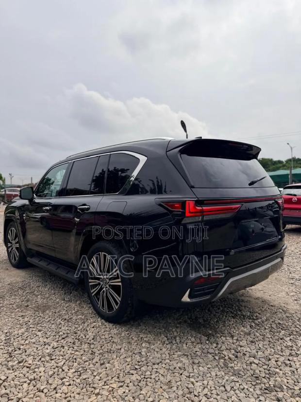 Lexus LX 500d 2026 Black