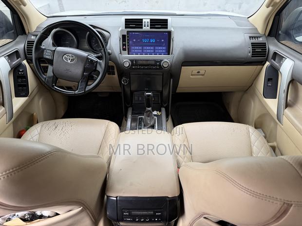 Toyota Land Cruiser Prado 4.0 Petrol GX-R 2015 White