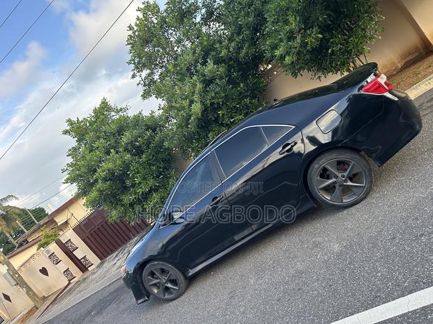 Toyota Camry SE Sport 4dr Sedan (2.5L 4cyl 6A) 2014 Black